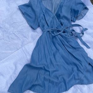 Loft Chambray Wrap Dress Size 6